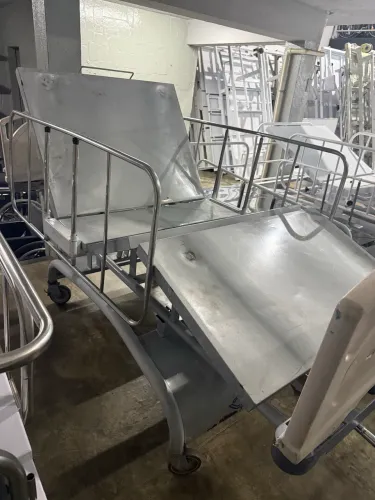 Cama hospitalar