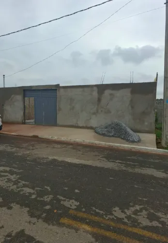 Aluga-se local para lava-jato, bem localizado no setor Itaipu 2 , próximo ao condomínio,
