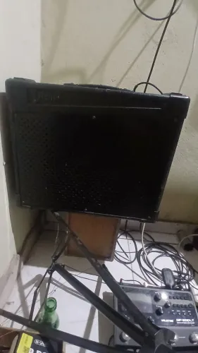 Caixa guitarra staner shout 110