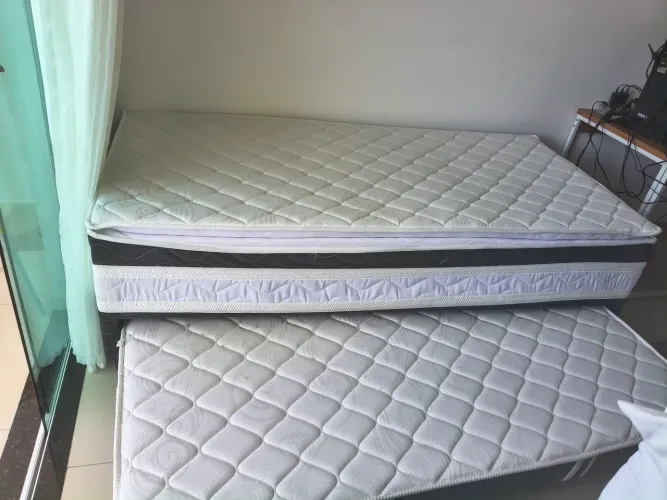 Cama com 2 meses de uso! Super nova