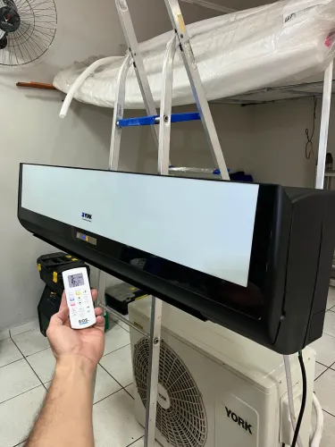 Vendo ar cond 24.000 btu ótimo Estado