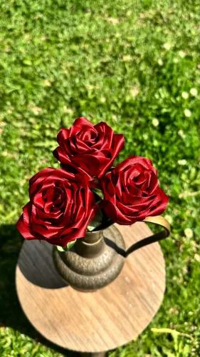 Rosas de Cetim 100% Artesanais