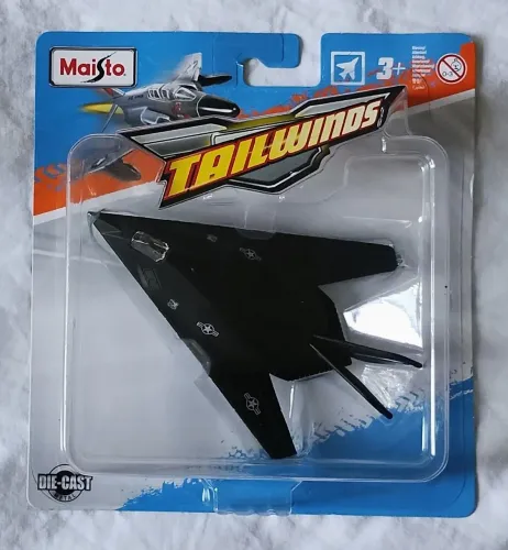 Maisto Tailwinds - F-117 Nighthawk - Lacrado