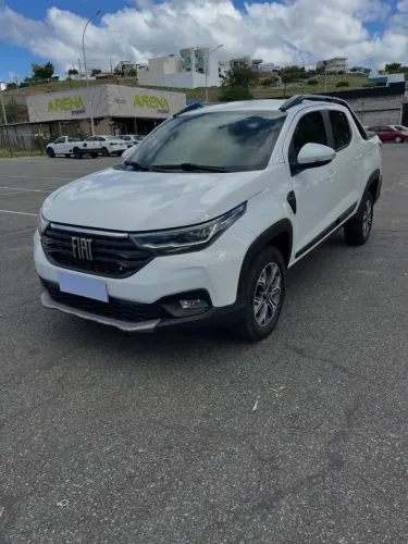 Fiat Strada Volcano 1.3 Flex 8V CD 2024