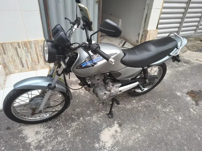 VENDO CG TITAN 125 2002 TODA REVISADA ND A FAZER