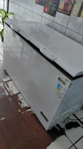 Freezer em ótima condição