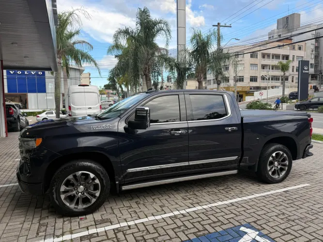 Chevrolet Silverado High Country 5.3 V8 AWD Aut. 2024