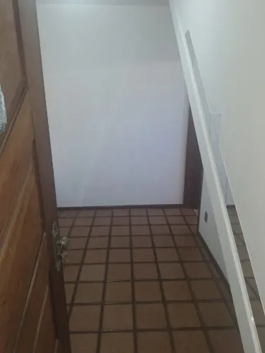 2 casas disponíveis pra aluguel 