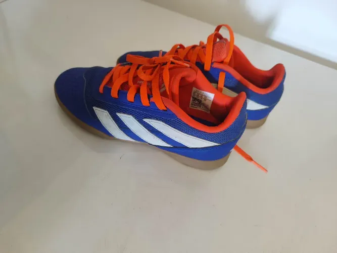Chuteira futsal Adidas 31