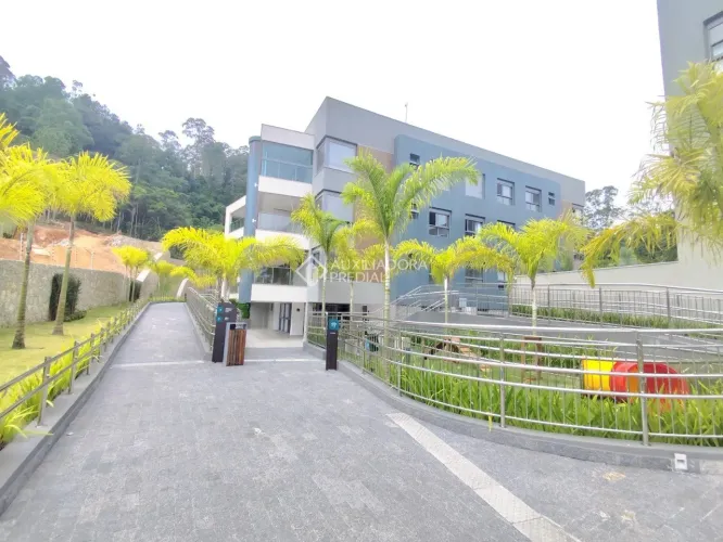 Apartamento Alto Padrão com 3 Suítes e 164 m² no Condomínio Miragio - Cacupé, Florianópoli