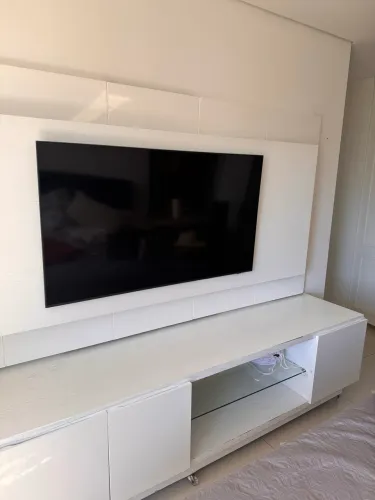 Rack com painel 