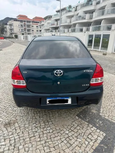 Toyota Etios XS Sedan 1.5 Flex 16V 4P Mec. 2015