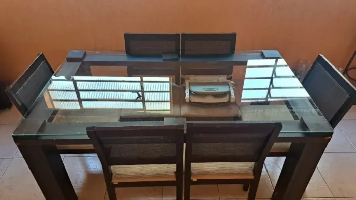 Mesa de jantar e Buffet