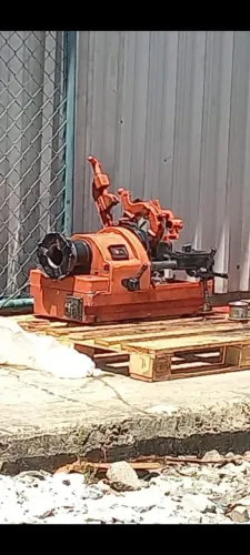 Rosqueadeira elétrica
