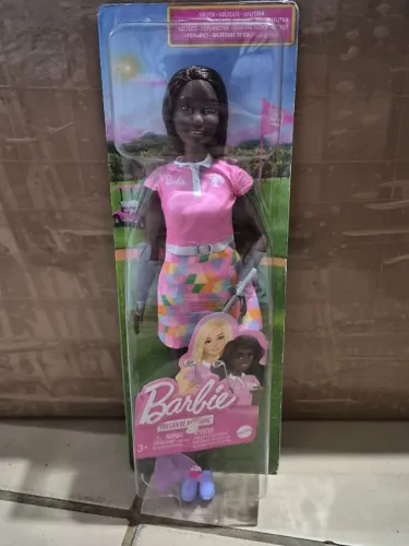 Boneca Barbie You can be Profissões Jogadora de Golfe da Mattel. 