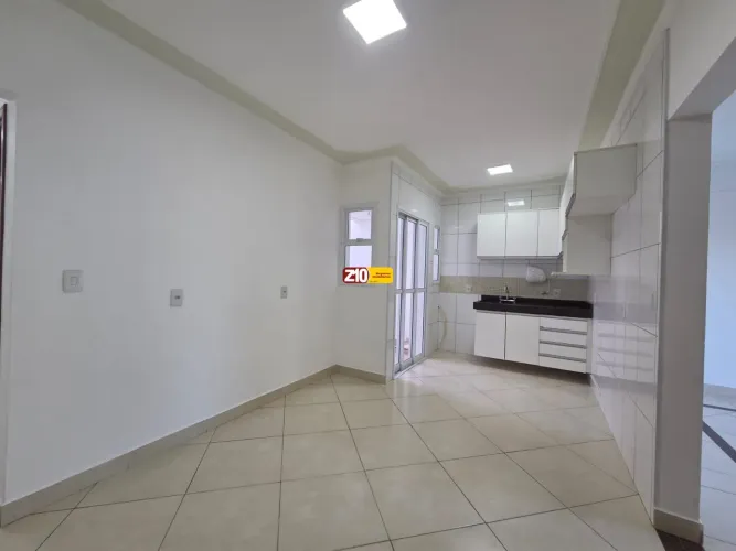 Casa para locação na Vila Homero em Indaiatuba-SP: 3 quartos, 1 suíte, 1 sala, 2 banheiros