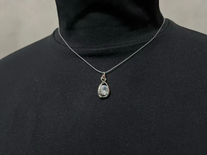 Colar Novo Ponto de Luz Prateado Bijuteria Moda Feminina Acessórios