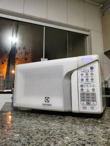 Microondas eletrolux
