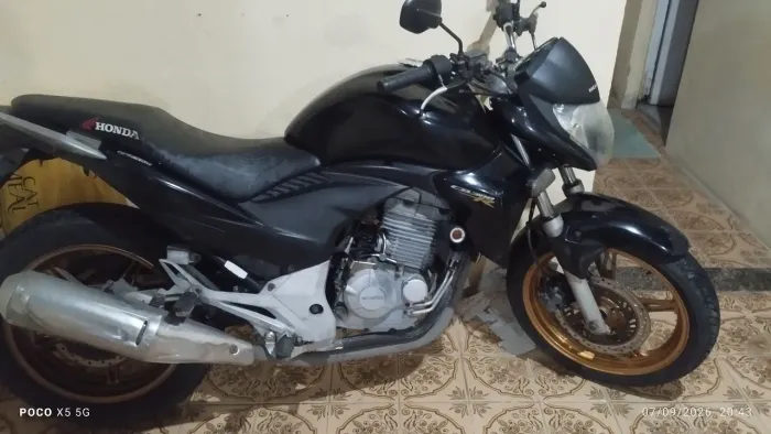 CB 300 nada para fazer