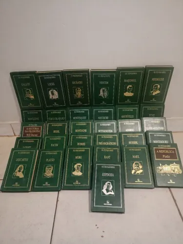 Vende coleção pensadores 