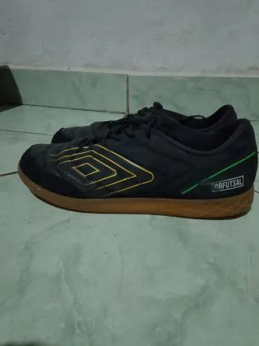 Vendo chuteira de futsal