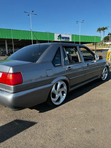 Volkswagen Santana 1.8 MI (álcool) 2003