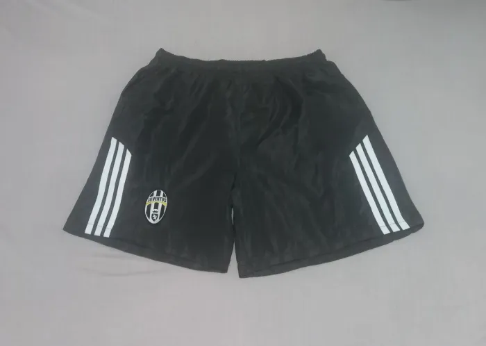 Vendo shorts da Juventus da Itália 