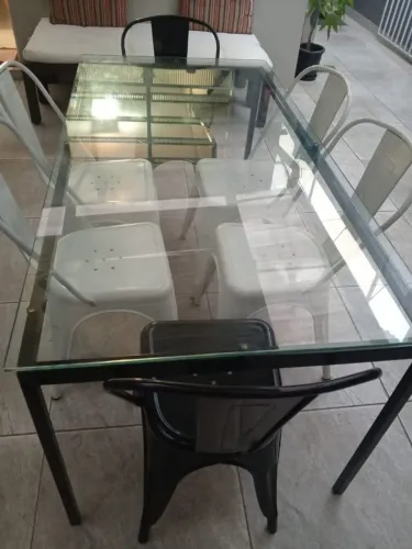 Mesa de jantar vidro com 6 cadeiras