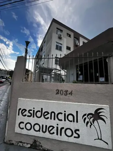 More em Coqueiros - Florianópolis - apto semimobiliado e ótimo preço!