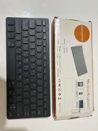 Teclado Bluetooth para iPad/Tablet/Celular - Novo