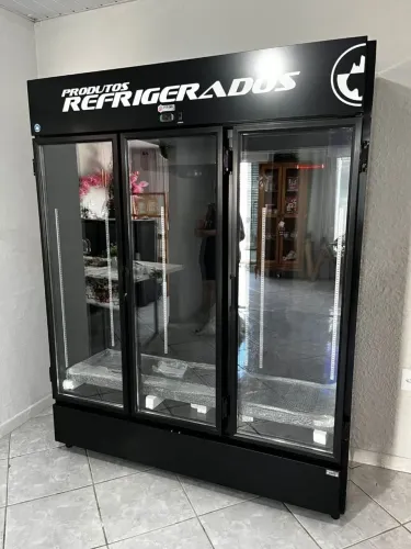 Expositor de frios disponível a pronta entrega!