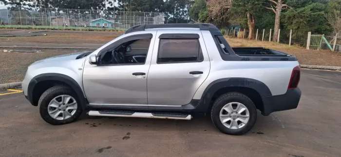 Renault Duster Oroch Exp. 1.6 Hi-flex 16V Mec. 2018