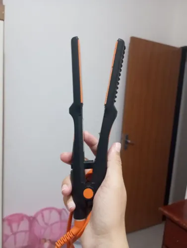 Prancha Soling Titanium (bivolt)