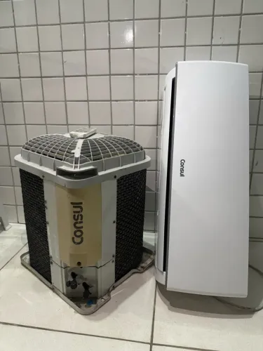 Ar Condicionado Cônsul 9.000btus Semi Novo