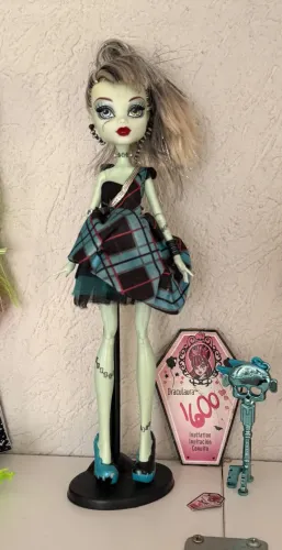Frankie Sweet 1600 Monster High