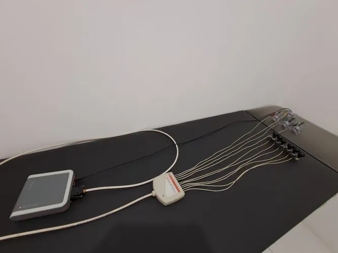 Eletrocardiógrafo