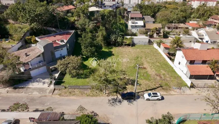 Terreno proximo a UFSC A VENDA.