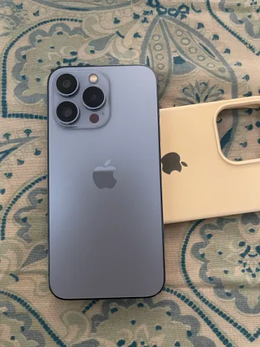 iPhone 13pro ( com nota fiscal )