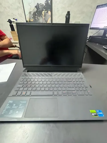 Dell g15