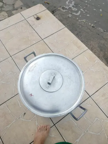 Panela estado de conservação conservada