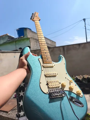 Guitarra Tagima 540