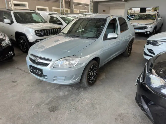 Chevrolet Prisma Sed. Maxx/ LT 1.4 8V Econof. 4P 2012