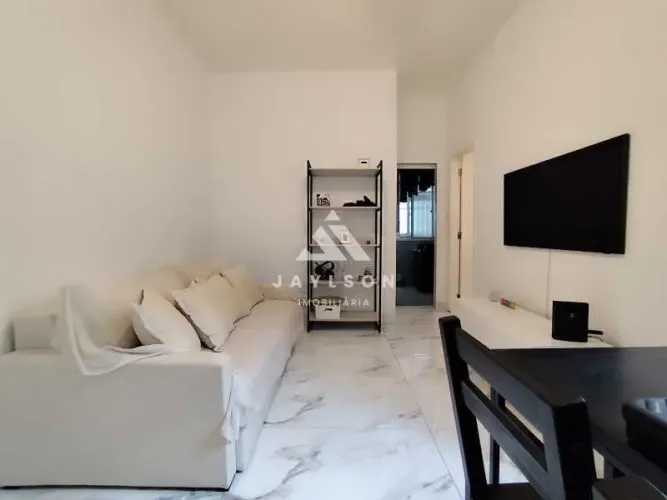 Apartamento com Ótima Localização na Vila da Penha.