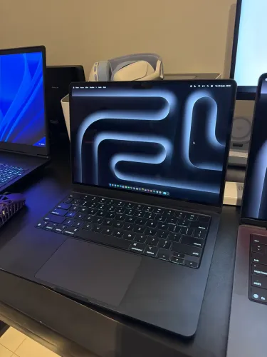 MacBook Air M2 256gb 