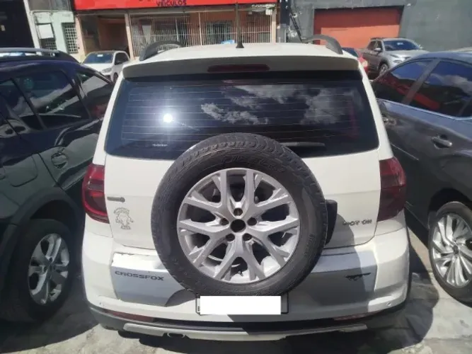 Volkswagen Crossfox 1.6 MI Total Flex 8V 5P 2014