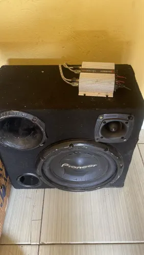 Som automotivo