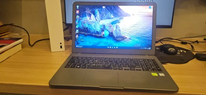 Notebook Samsung NP350XAA