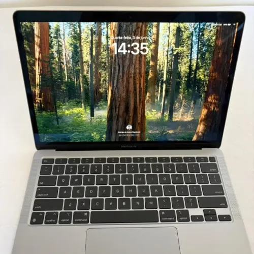 MacBook Air M1 256 GB (bateria em 99%)