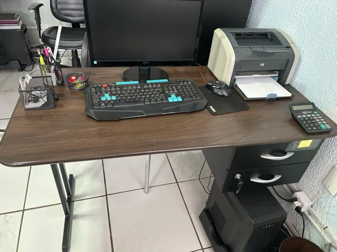 Mesa para escritório 
