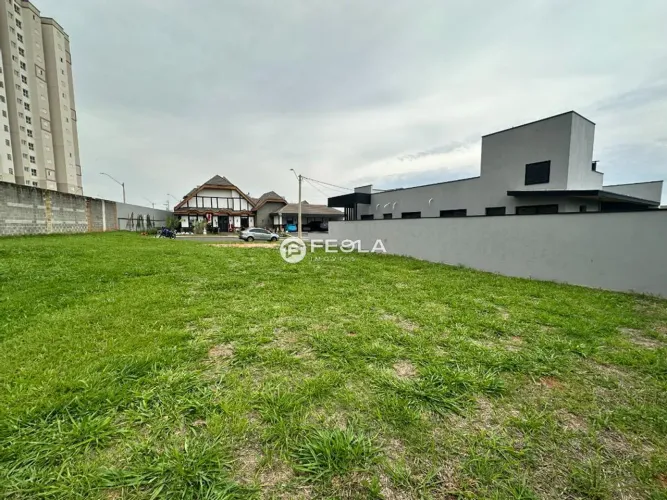Terreno à venda em Nova Odessa, Estância Hípica, com 302.35 m², Condominio Solar Das Esmer
